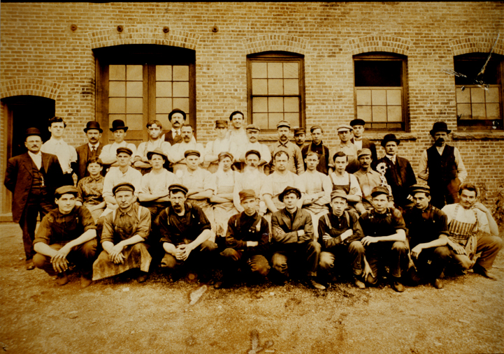 North Tonawanda Musical Instrument Works Employees
